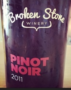 Broken Stone Winery Pinot Noir 2011